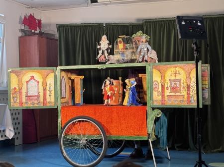  ''Oj boli'' -spektakl teatru Qfer